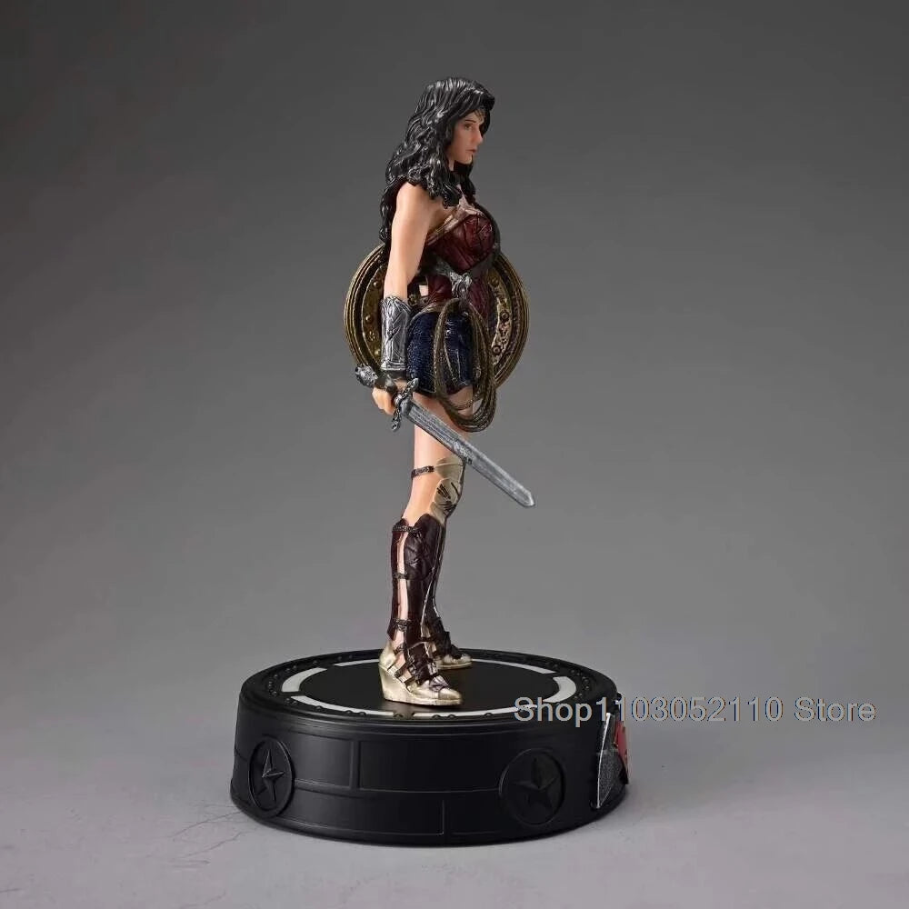20CM - LED Ligthed Justice League Batman Wonder Women Superman Action Figures