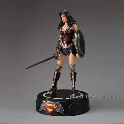 20CM  - LED  Ligthed Justice League Batman Wonder Women Superman Action Figures